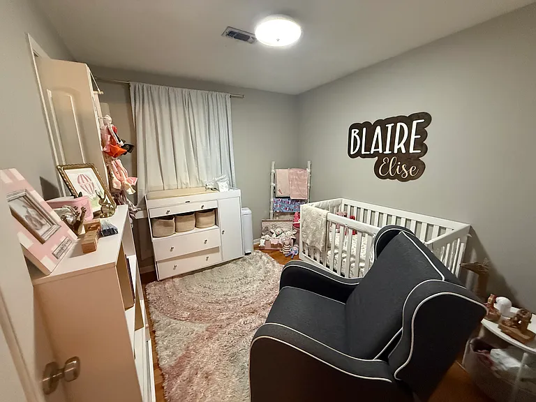 7605 Luscombe Dr — Photo 9