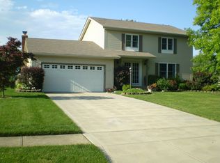13366 Pawnee Trl, Middleburg Heights, OH 44130