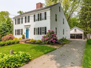 496 Main St, Amesbury, MA 01913