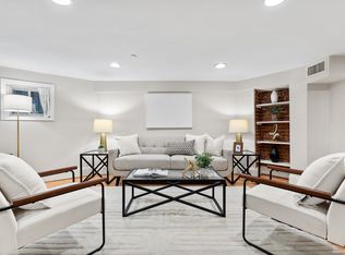 1929 Calvert St NW APT B, Washington, DC 20009
