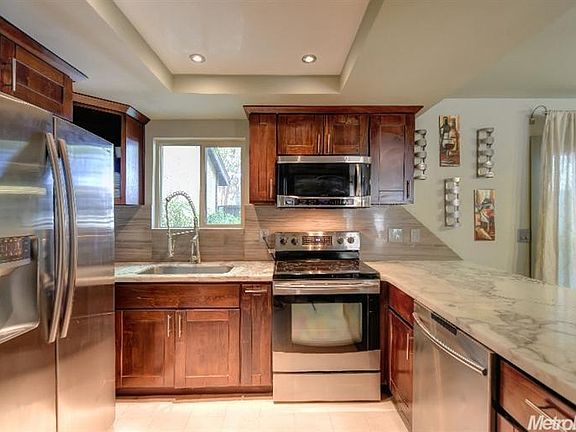 3rd image of 6215 Ackland Ct