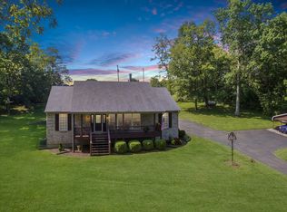 472 Travis Rd, Taylorsville, KY 40071