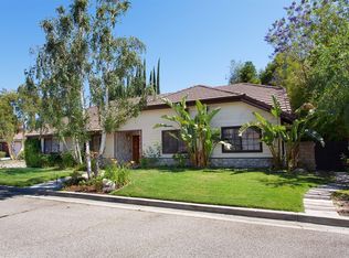 5234 Avenida Hacienda, Tarzana, CA 91356