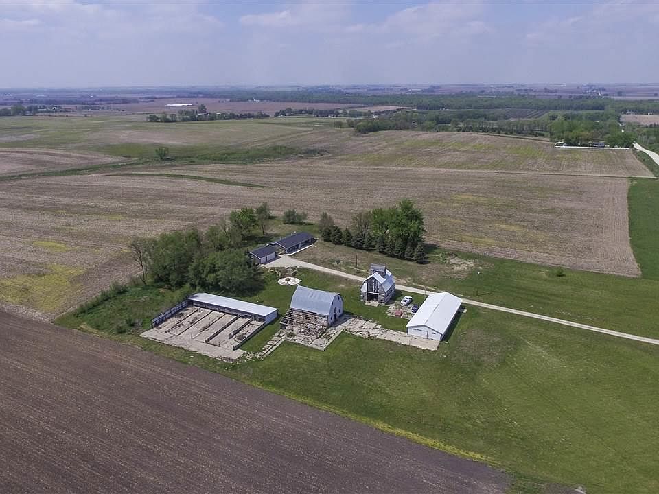 1st image of 29635 Spring Ave