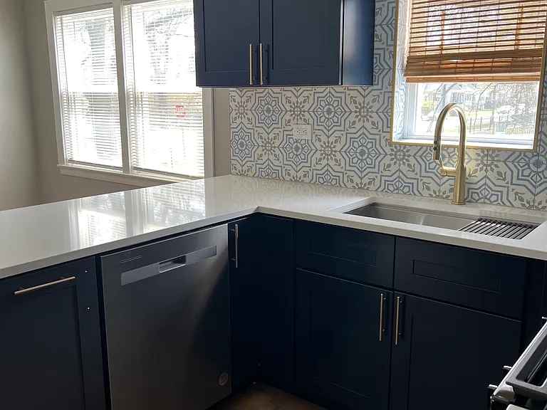 7252 S Hermitage Ave — Photo 12