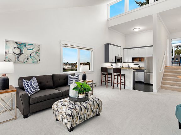 5th image of 337 2nd Ave S APT 301