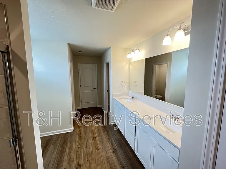 13153 Himalaya Cir — Photo 21