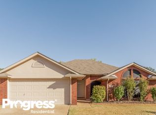 1006 N Carolina Ave, Midlothian, TX 76065
