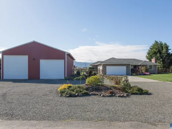 43 Kiwi Ln, Sequim, WA 98382