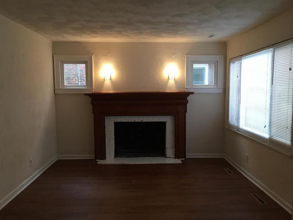 1st image of 2607 Beachmont Ave