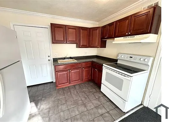 407 Main St #2F — Photo 5