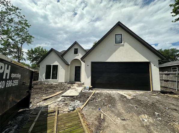 338 Texana St, Van Alstyne, TX 75495