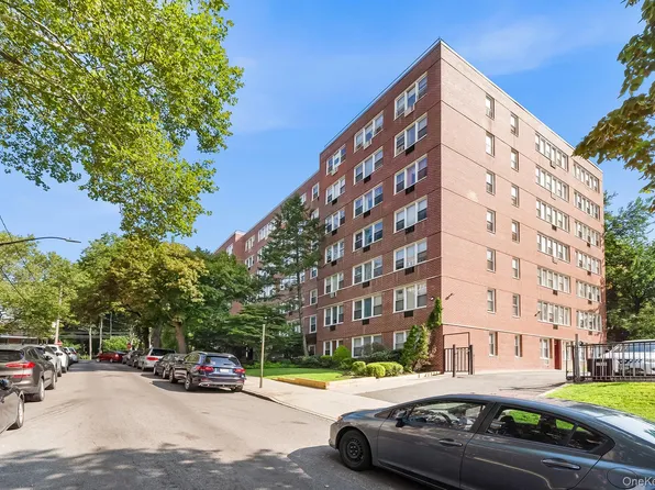 87-15 165th Street #5E, Jamaica, NY 11432