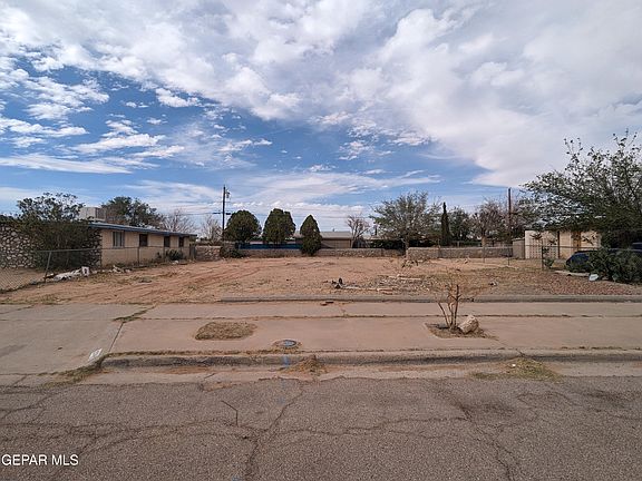 2nd image of 5941 Porpoise Dr