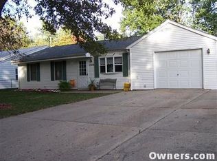 1504 Westfield Dr, Champaign, IL