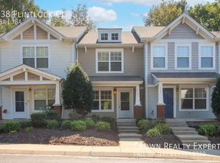 638 Flintlock Ct, Nashville, TN 37217