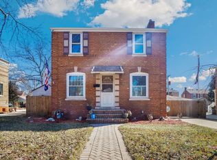 2015 Newton Ave, Park Ridge, IL 60068