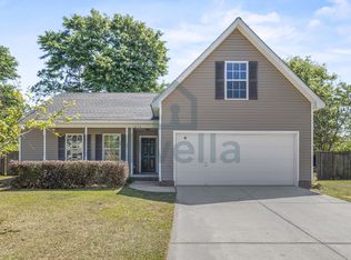 250 Keystone Dr, Hopkins, SC 29061