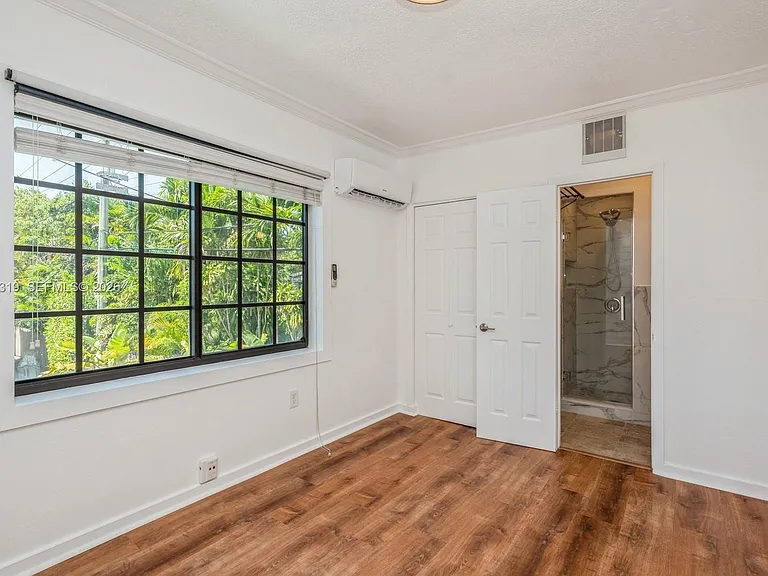 1222 Salzedo St #4 — Photo 21