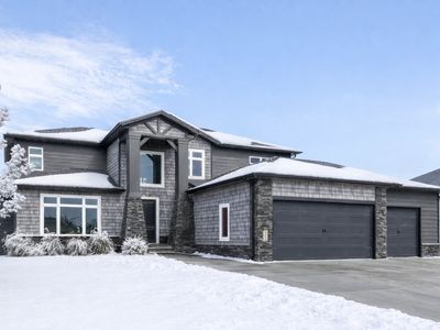 6023 Wildflower Dr, Fargo, ND, 58104