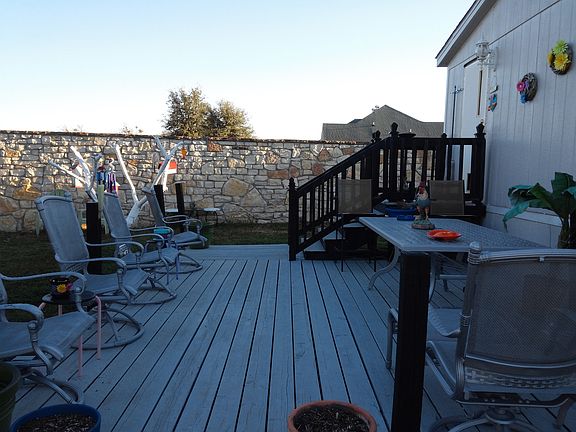 5th image of 806 Neptune Dr