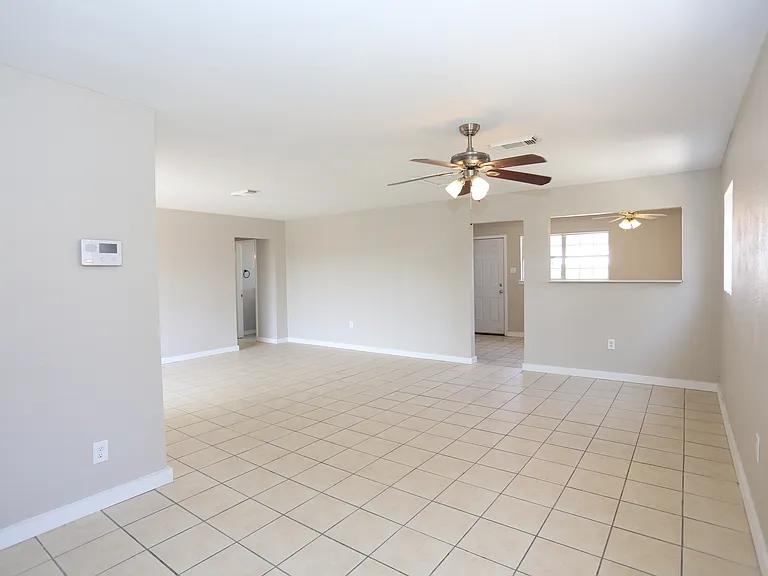 2913 Santa Rosa Ave — Photo 31