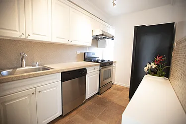 Rented by Winzone Realty Inc