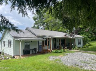 734 Spring City Rd, Cleveland, VA 24225