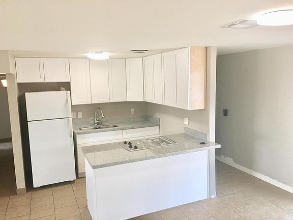 3rd image of 6634 W Virginia Ave