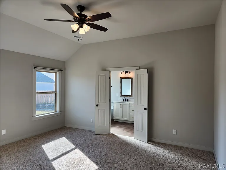 292 Hedgefield Dr — Photo 33