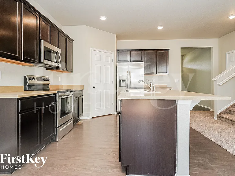 2349 Shipman St — Photo 4