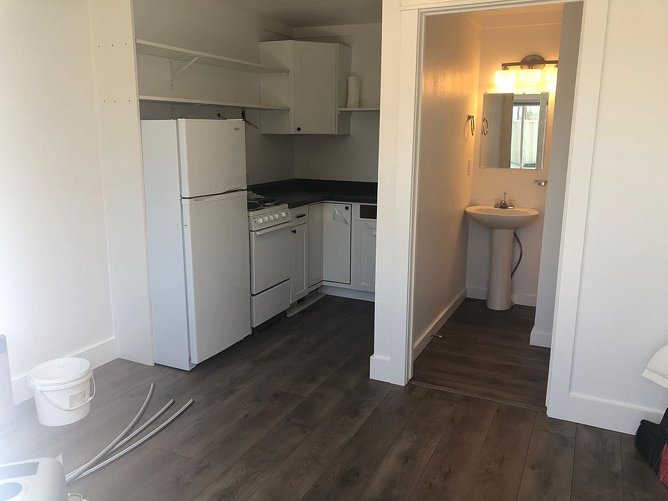 1st image of 2300 McDonald Ave #6