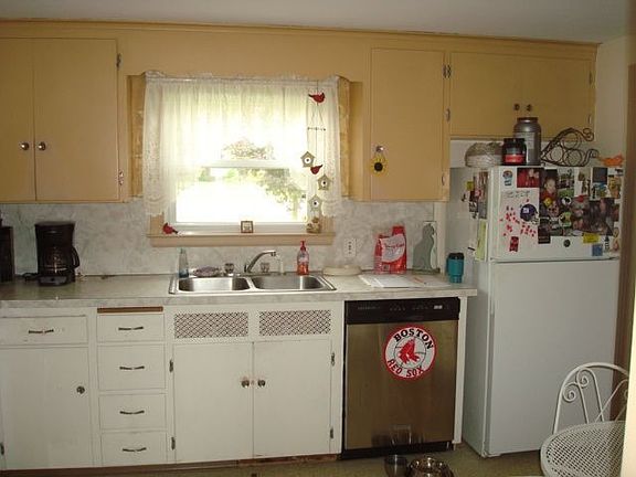 Kitchen 2