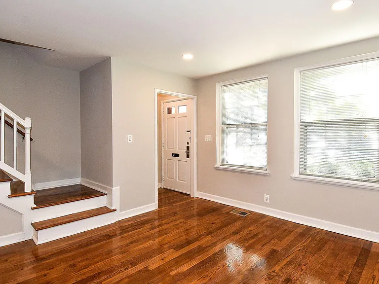 3402 S Stafford St — Photo 5