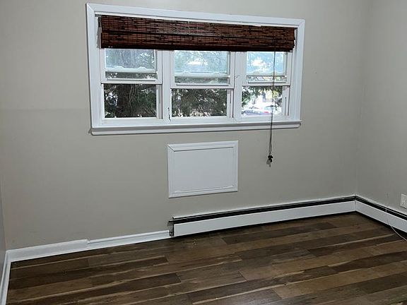 5th image of 1013 Jefferson Ave #1B
