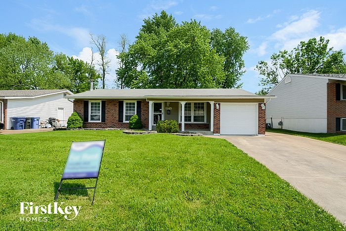 1st image of 1145 Lees Ln