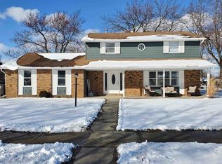 5321 Dial Dr, Fort Wayne, IN 46815