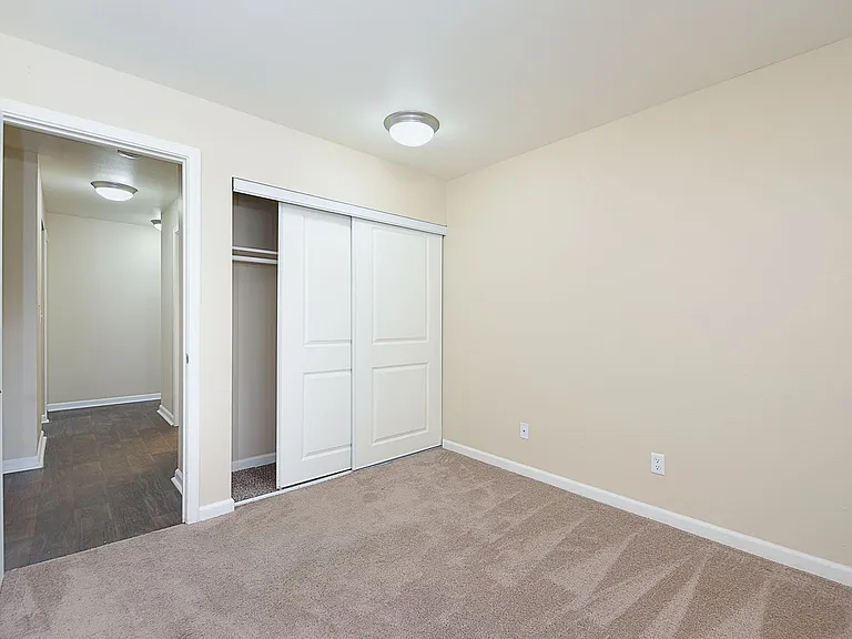 Northlink Apartments — Photo 43