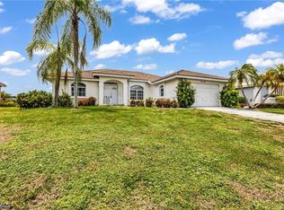 1352 Pine Siskin Dr, Punta Gorda, FL 33950