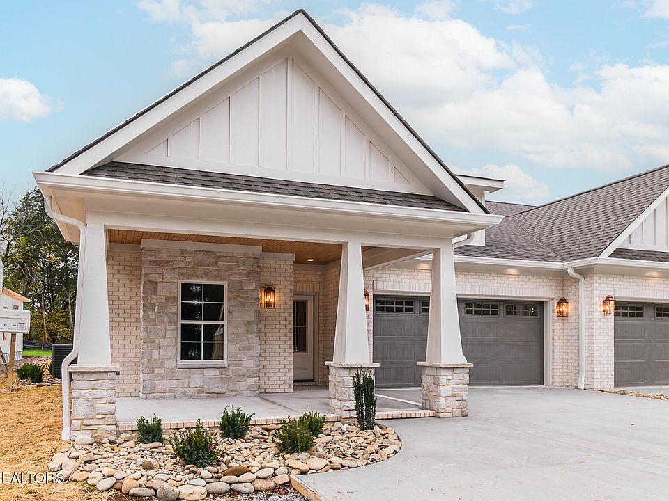 1st image of 107 Alpine Dr