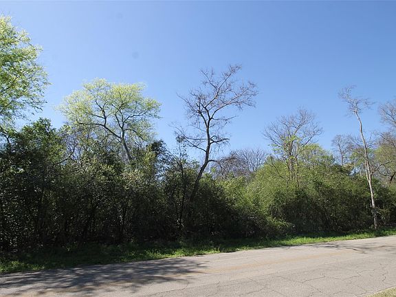 3rd image of 600 Brady St Lot 4-5-6