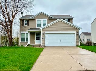 7947 High Knoll Dr SE, Byron Center, MI 49315