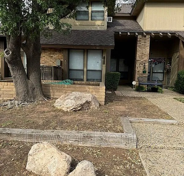 1227 French Ave — Photo 1