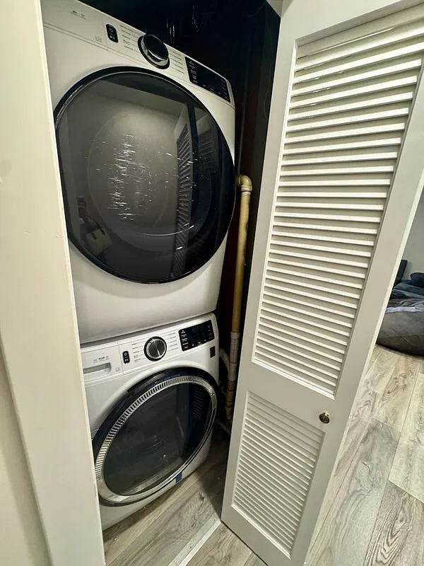 2 bed, $1,750 — Photo 3