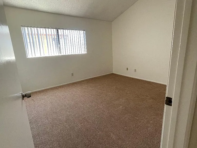 849 Padilla St — Photo 7