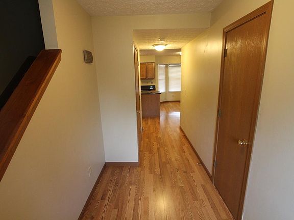 4th image of 2531 Pressman Dr