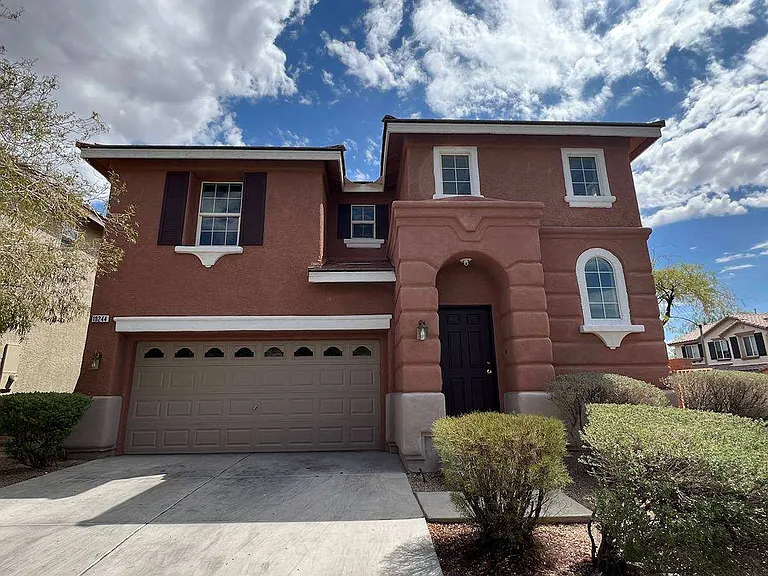 10244 Midnight Glow Ct — Photo 1