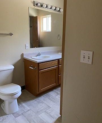 3rd image of 213 W 1st St N #219