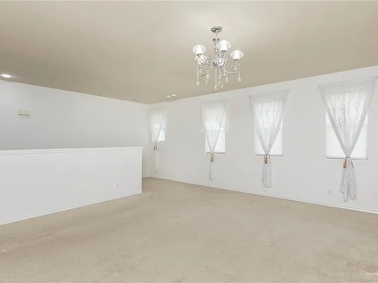1505 Candy Ln — Photo 14