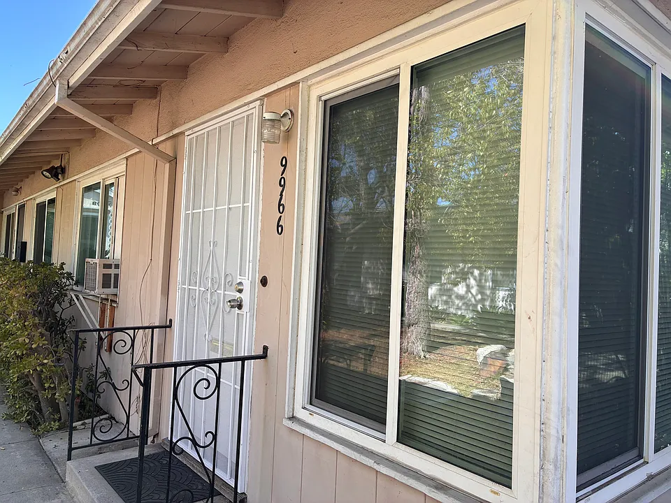 9966 Live Oak Ave #9966